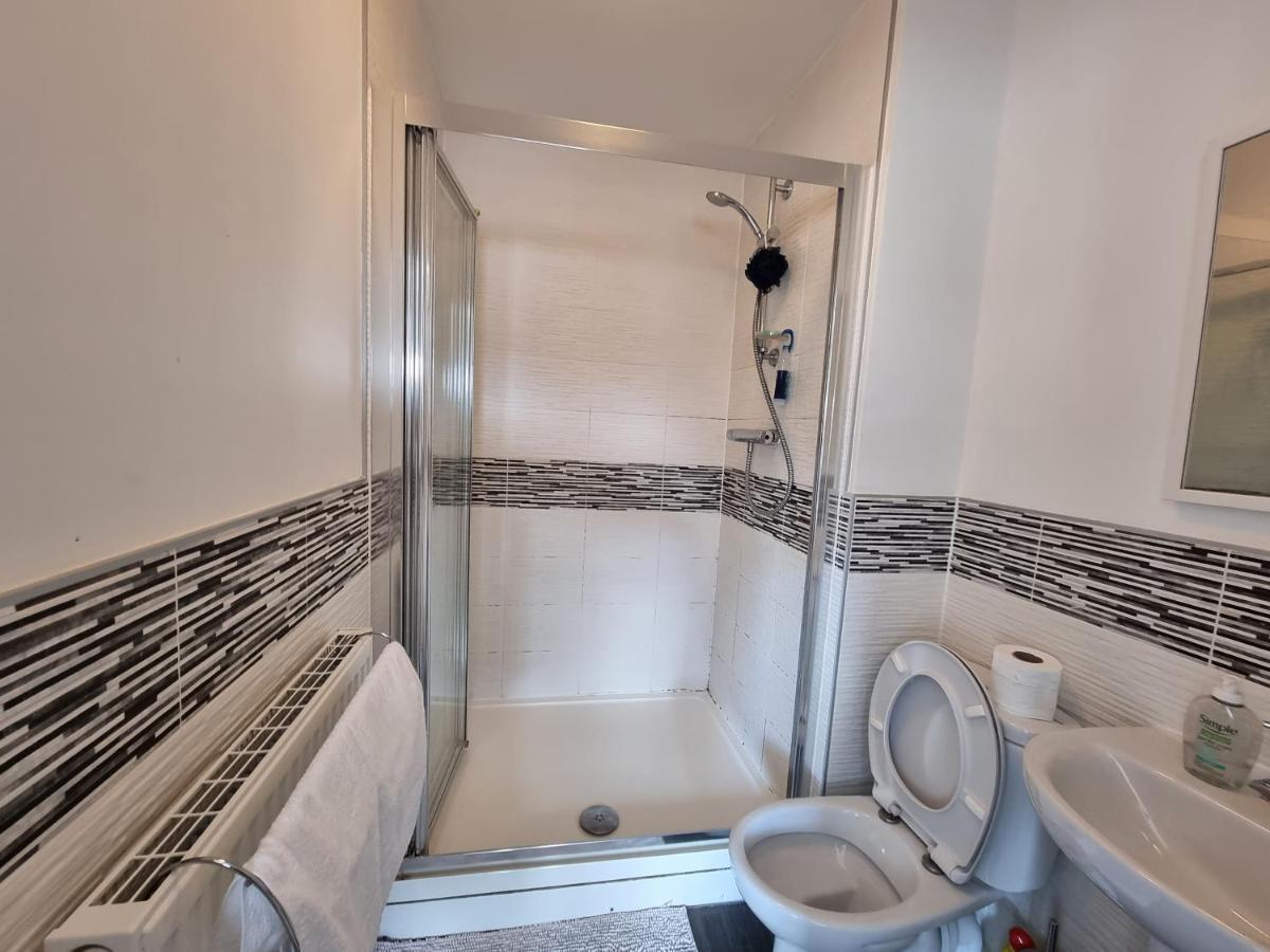 King En-Suite Close To The A30 Camborne Exterior foto